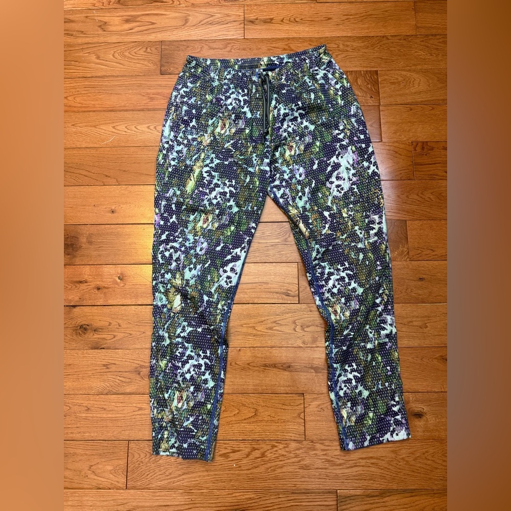 Lululemon Jet Crop Slim Luxtreme Pants